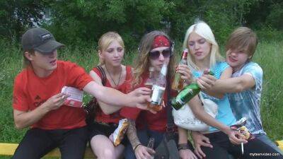 Russian teen girls hot sex party - sunporno.com - Russia