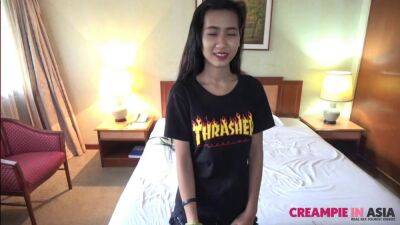 Fit chinese teen is ready to get knocked up - sunporno.com - China - Thailand