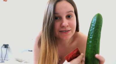 Ellie - Teen masturbation with big cucumber till orgasm - Ellie Lush - sunporno.com - Germany