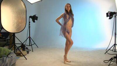 Sexy Teen Ballerina Annett Posing In The Nude - upornia.com - Russia