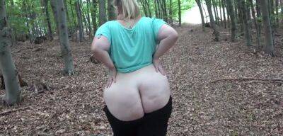 Povs Young Chubby Girl With Nice Curves Sucks And Fucks Boyfriend In The Forest - theyarehuge.com
