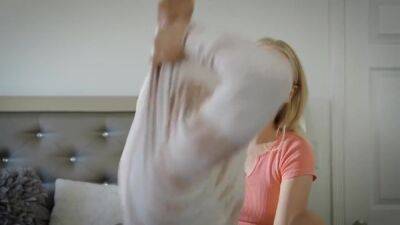 First Creampie For This Doe-eyed Blonde Teen - upornia.com
