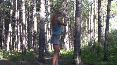Spunky Blonde Teen Plays with Herself in the Forest - txxx.com - Russia