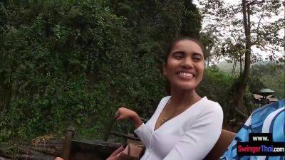 Elephant Ride In Thailand With Amateur Teen Couple Who - hclips.com - Thailand