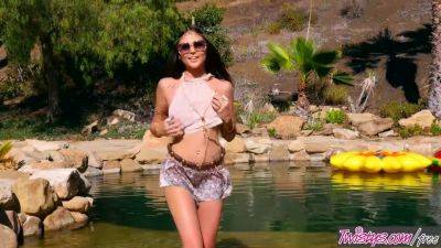 Ariana Marie - Marie - Ariana Marie rubs her wet pussy by the pool in hot teen porn video - sexu.com