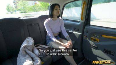 Shy teen with short hair takes a wild ride in the backseat of a taxi - sexu.com - Russia